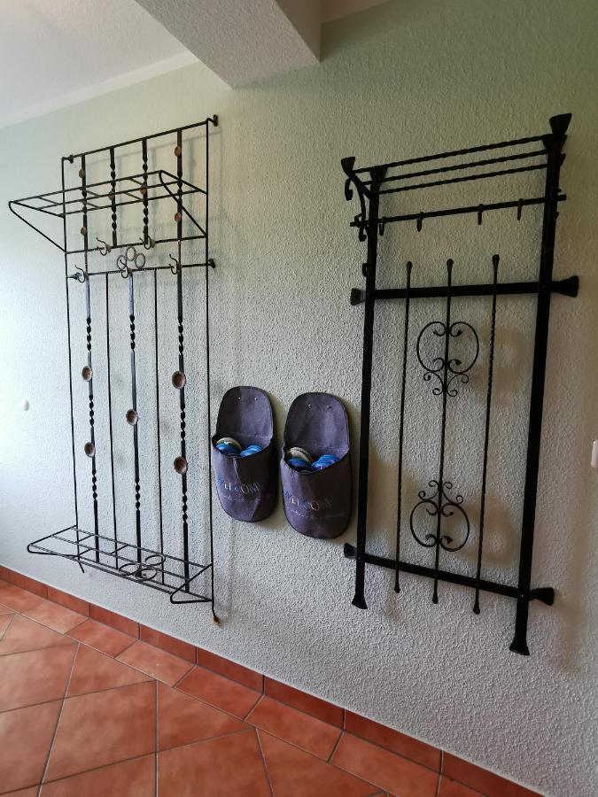 Ferienwohnung "Am Saalehaken" Gossitz Bagian luar foto
