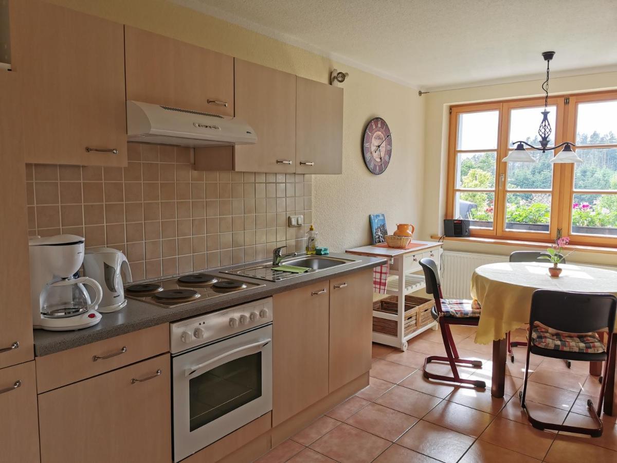 Ferienwohnung "Am Saalehaken" Gossitz Bagian luar foto